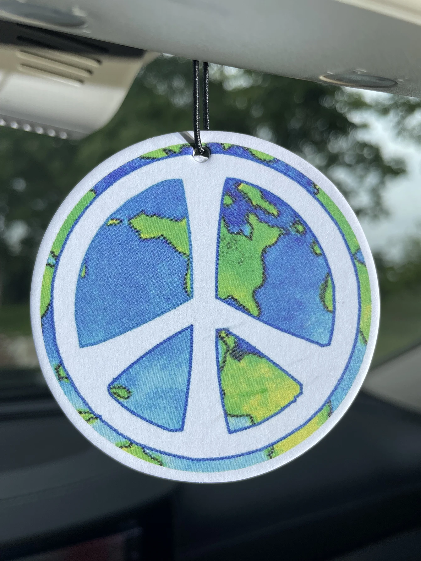 World Peace Sign Earth Map Round Hanging Car Air Freshener, Peace Symbol Globe Graphic Scent Card, Natural Plant Extract Fragran