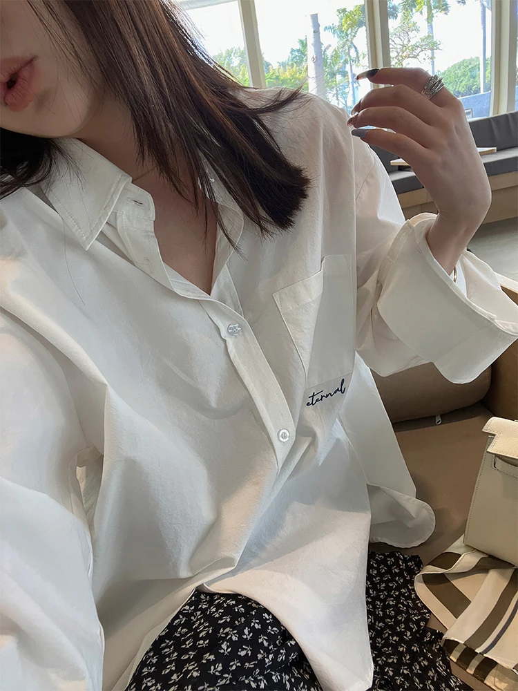 

Белая хлопковая рубашка Superniniyy с вышитыми мелкими буквами, удобная, свободного кроя, для всех, в корейском стиле