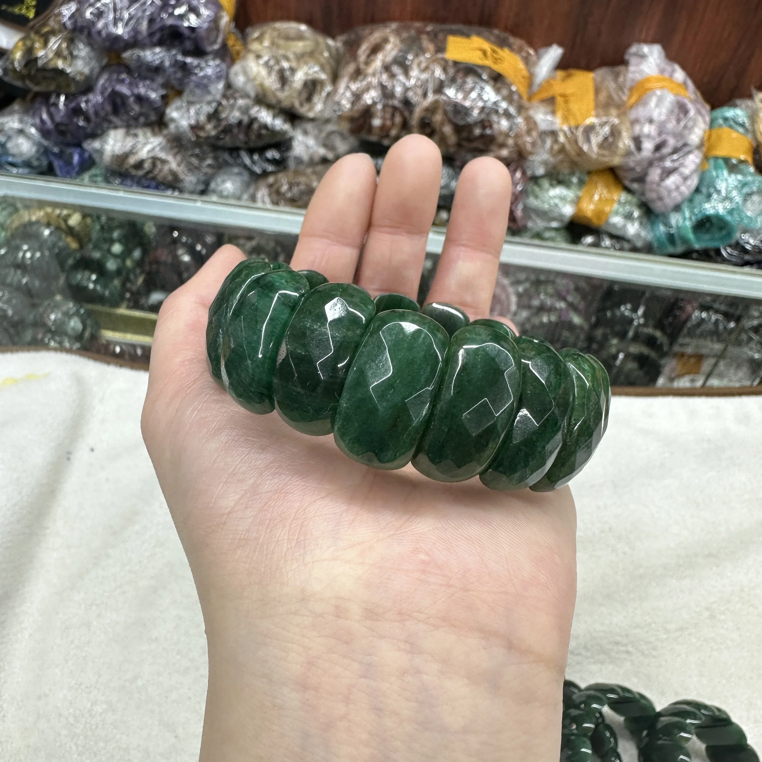 

Natural African Jade Stone Bracelet Bead Jewelry Energy Magnetic Fashion Crystal Reiki Accessory for Women Men Party Gift