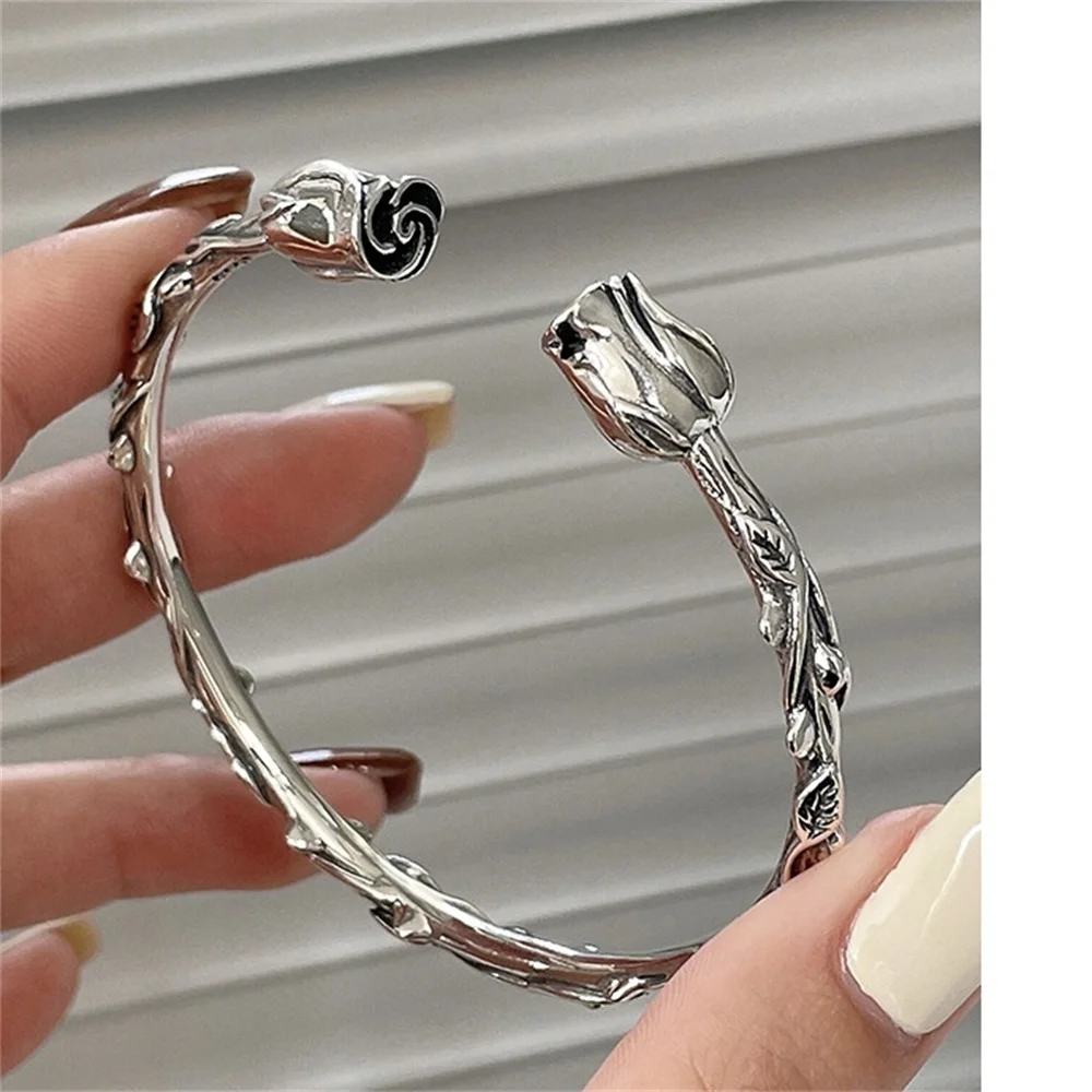 Exquisite Carving Rose Flower Bangle For Lady Hand Accessories Retro Open Size Thorns Flowers Women Bangle Gift For Anniversary