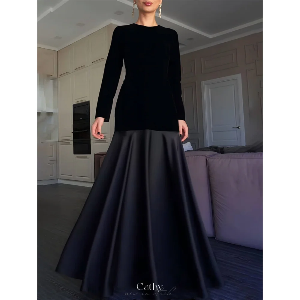 

Cathy Customized Black Modest Long Sleeves Prom Dress O Neck A-line vestidos de noiva Floor-length Lace-up Back Evening Dresses