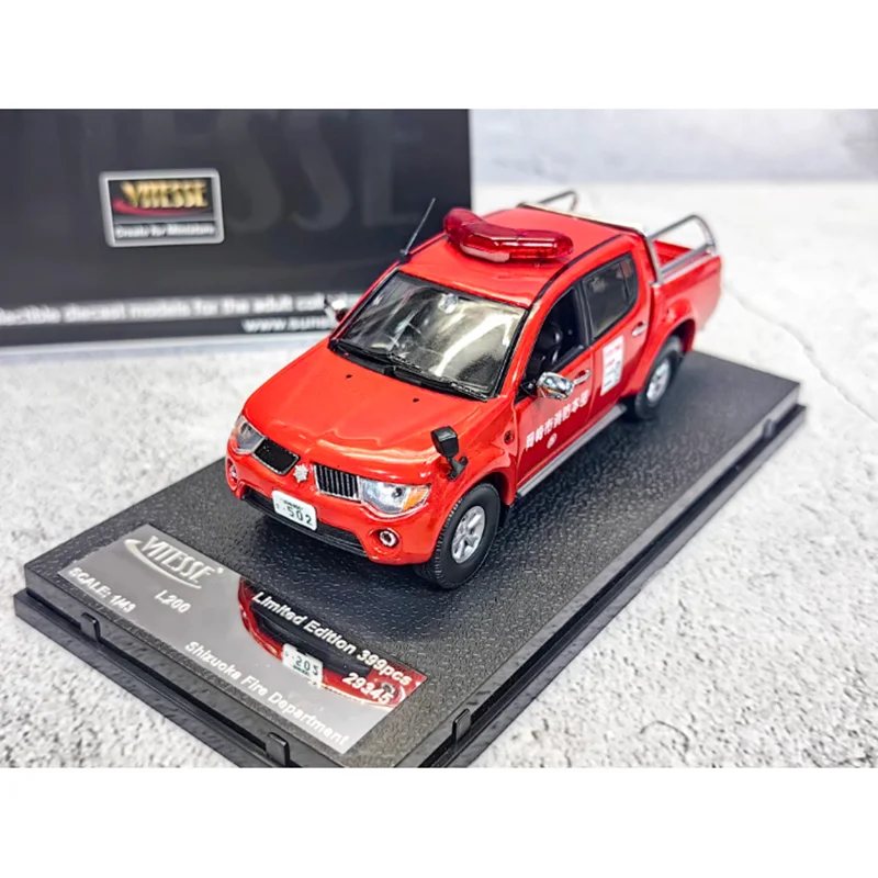 Vitsse diecast escala 1:43 l200 motor de bombeiros comando da polícia veículo liga modelo de carro coleção decoração menino presente exibição