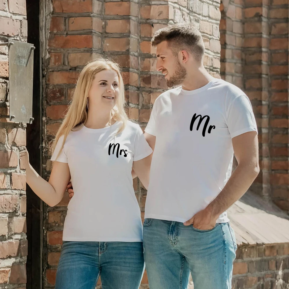 Seeyoushy ropa de pareja con estampado de Mr Mrs para el Día de San Valentín, camisas de verano para parejas, camisetas de manga corta Y2K, Tops Harajuku