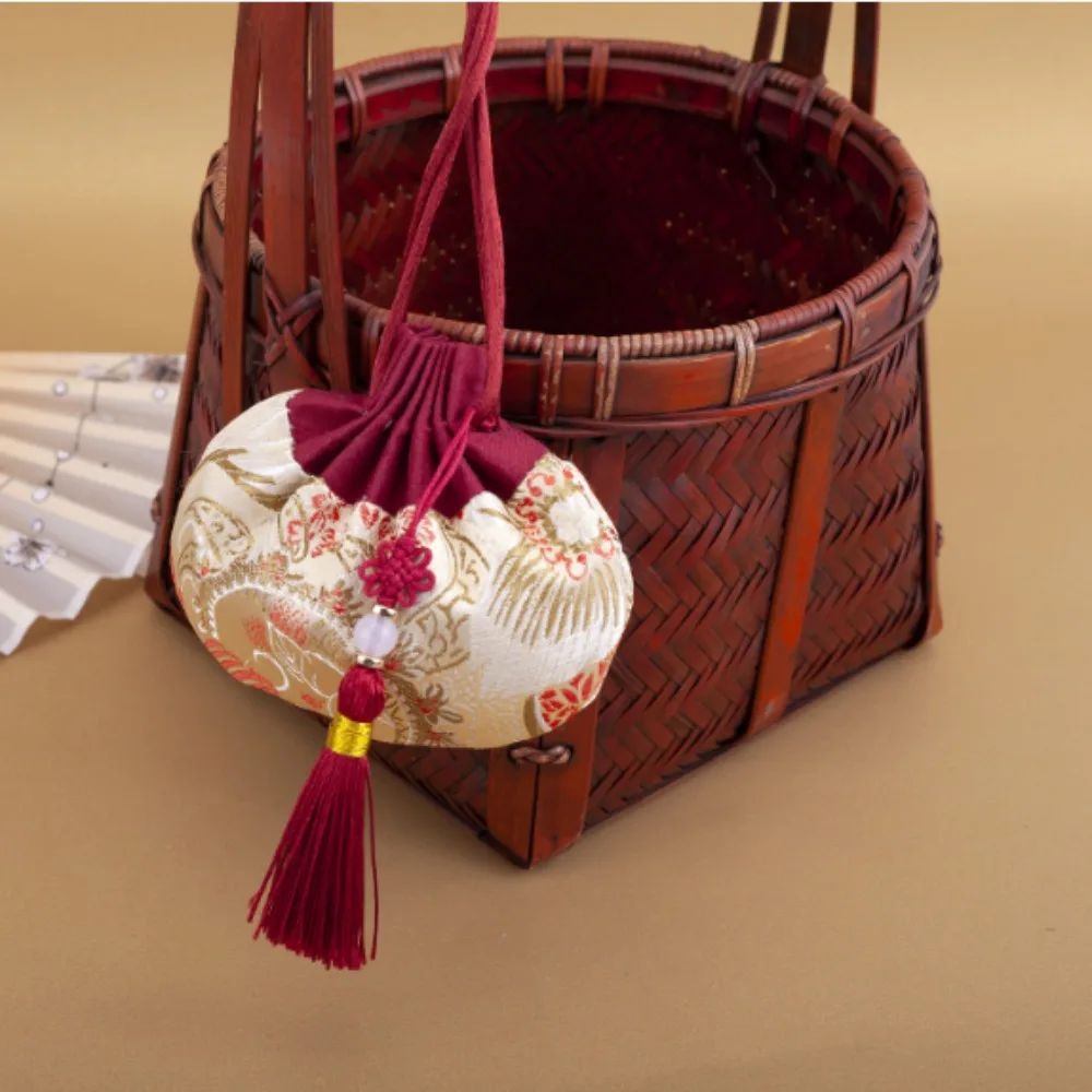 Sachet Empty Bag Chinese Style Jewelry Storage Bag Handmade Vintage Embroidery Sachet Lucky Tassel Drawstring Bag For Wedding