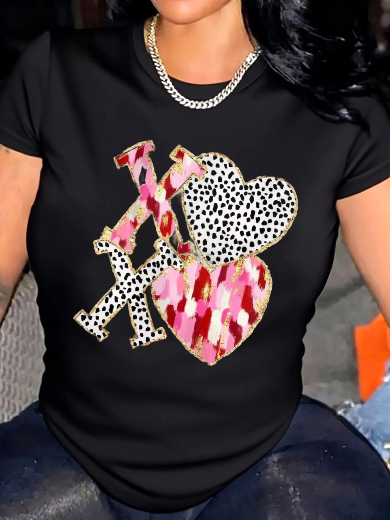 

Женская футболка больших размеров с леопардовым принтом в виде сердца на день Святого Валентина и розовый камуфляжный принт, уличная одежда