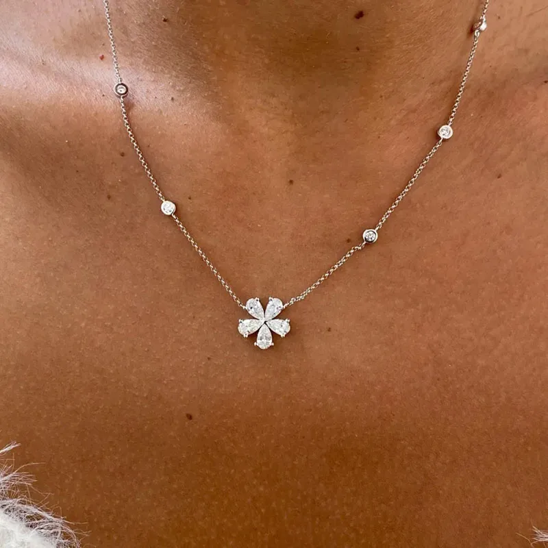 1.48Ct DEF/VS VVS HPHT Diamond Round & Pear Cut Lab Grown Diamond Pendant Necklace 14K White Gold Cluster Setting For Women