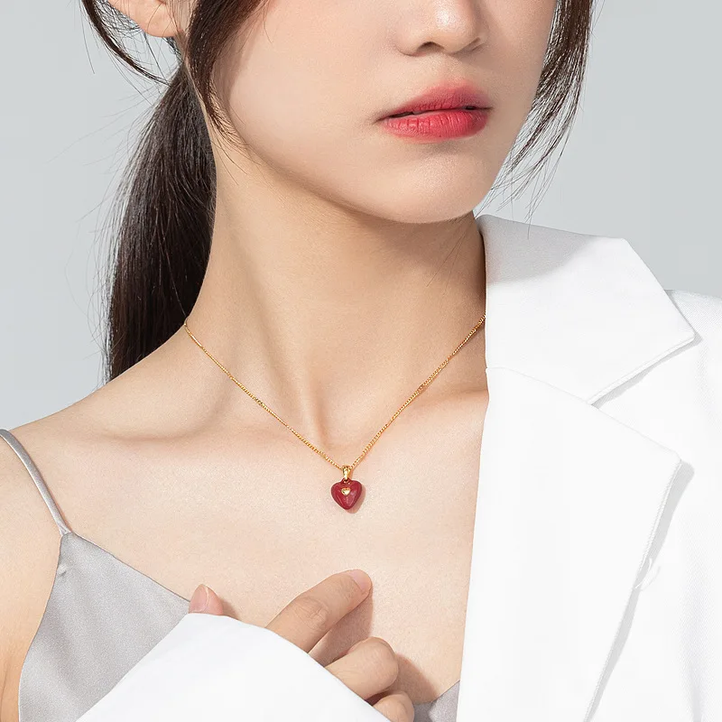 Rylin Peach Heart Design Gold Plated Girl Necklace Red, Green, Black Color Optional Women's Gift