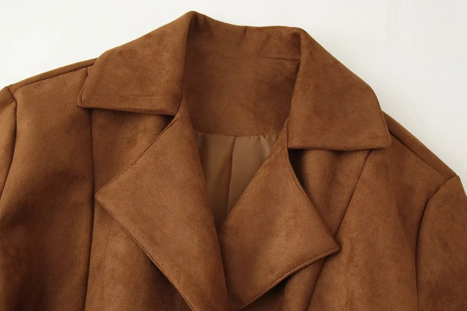 Nowa kolekcja jesień-zima, europejsko-amerykańska, damska kurtka zamszowa z kołnierzykiem, w stylu streetwear, teksturowana, sznurowana.