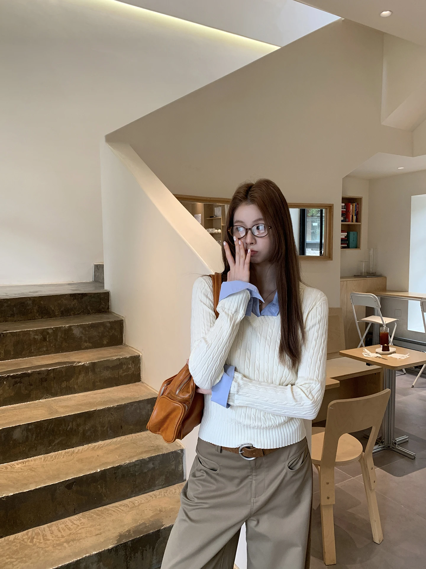 

Red Celebri Studio Fake Two-Piece Sweater Women's Autumn Winter Korean Sle Lazy Faion High-End Feeling Top Versatile Sl...