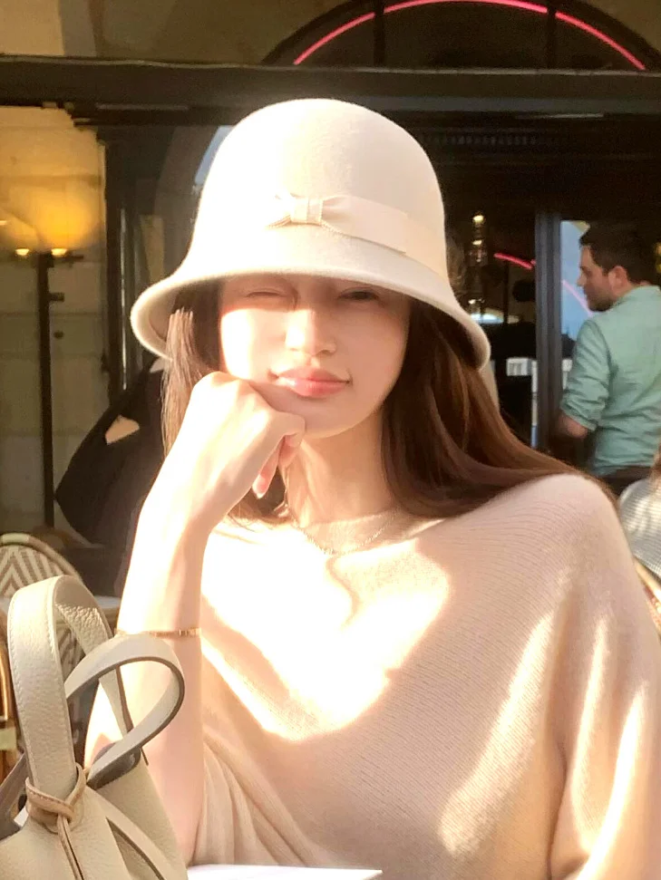 model-hat-australian-wool-felt-round-top-versatile-simple-autumn-winter-hepburn-gentle-sle-small-bowl-hat-women's-faion-a