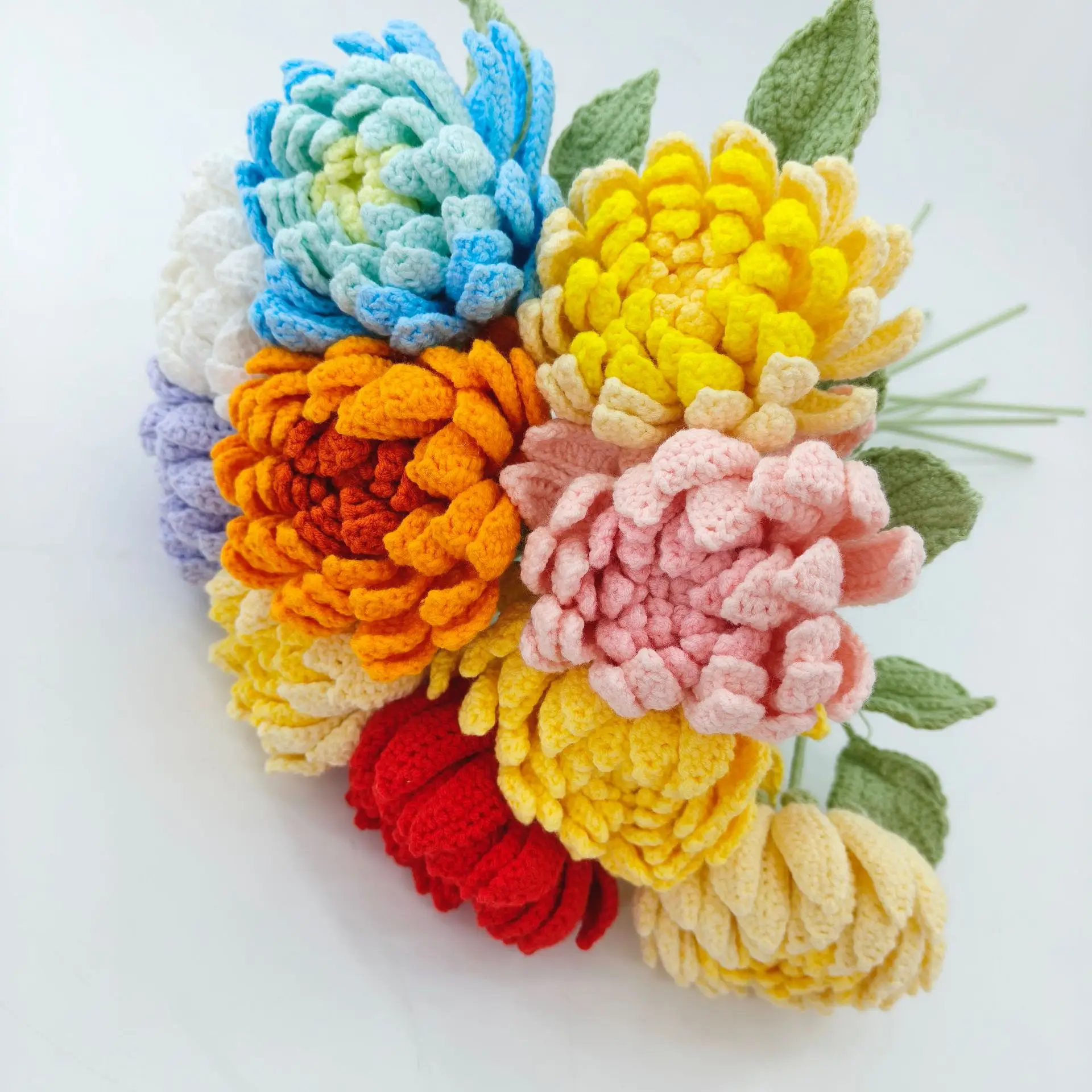 Kreative Gehäkelte Dahlia Pinnata Blumenzweige Lieblicher Handgefertigter Blumenstrauß Kreative Künstliche Pflanzen Raumdekoration Geschenk – Detail 2