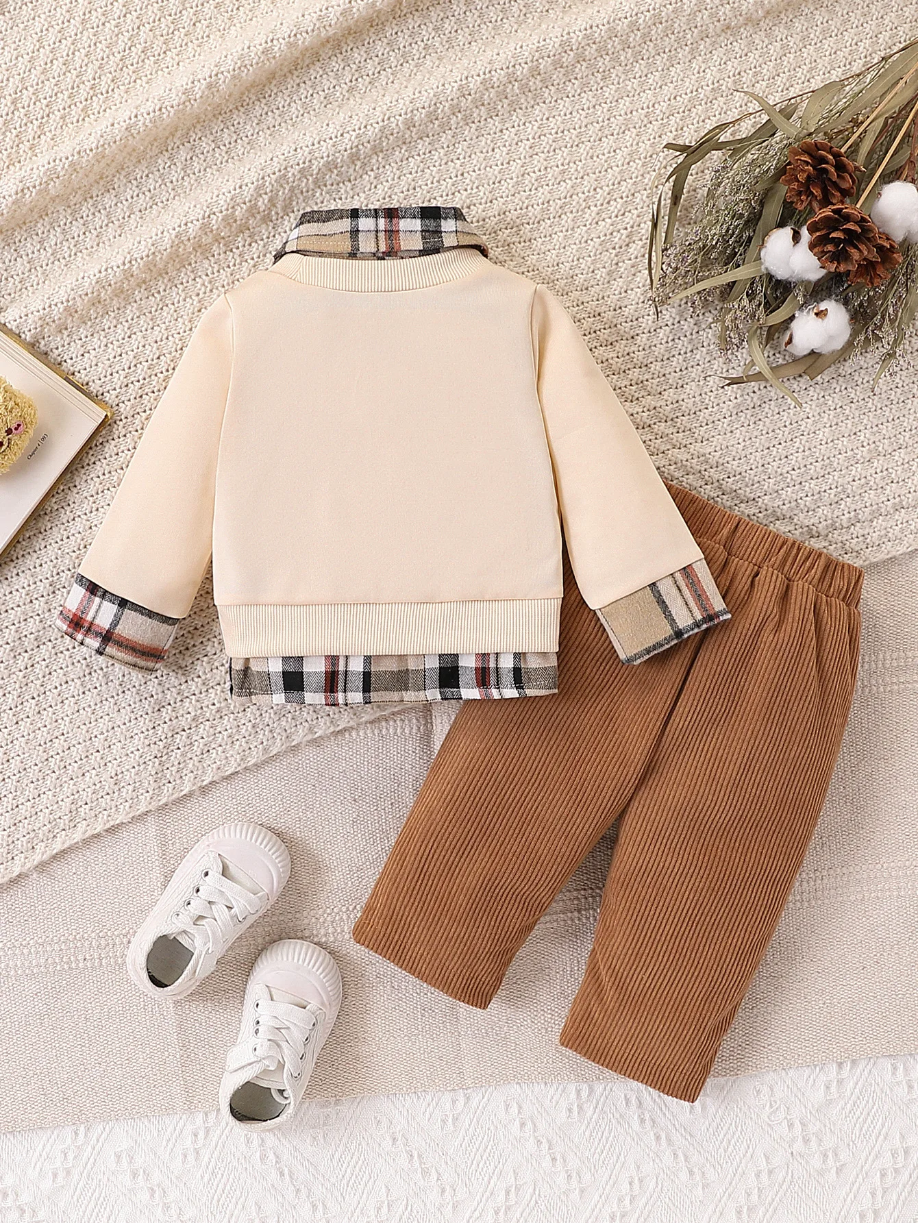 Cute Bear Embroidered Plaid Patchwork Fake Two-Piece Sweatshirt Paired with Corduroy Pants, Retro Casual Effortless Outfit