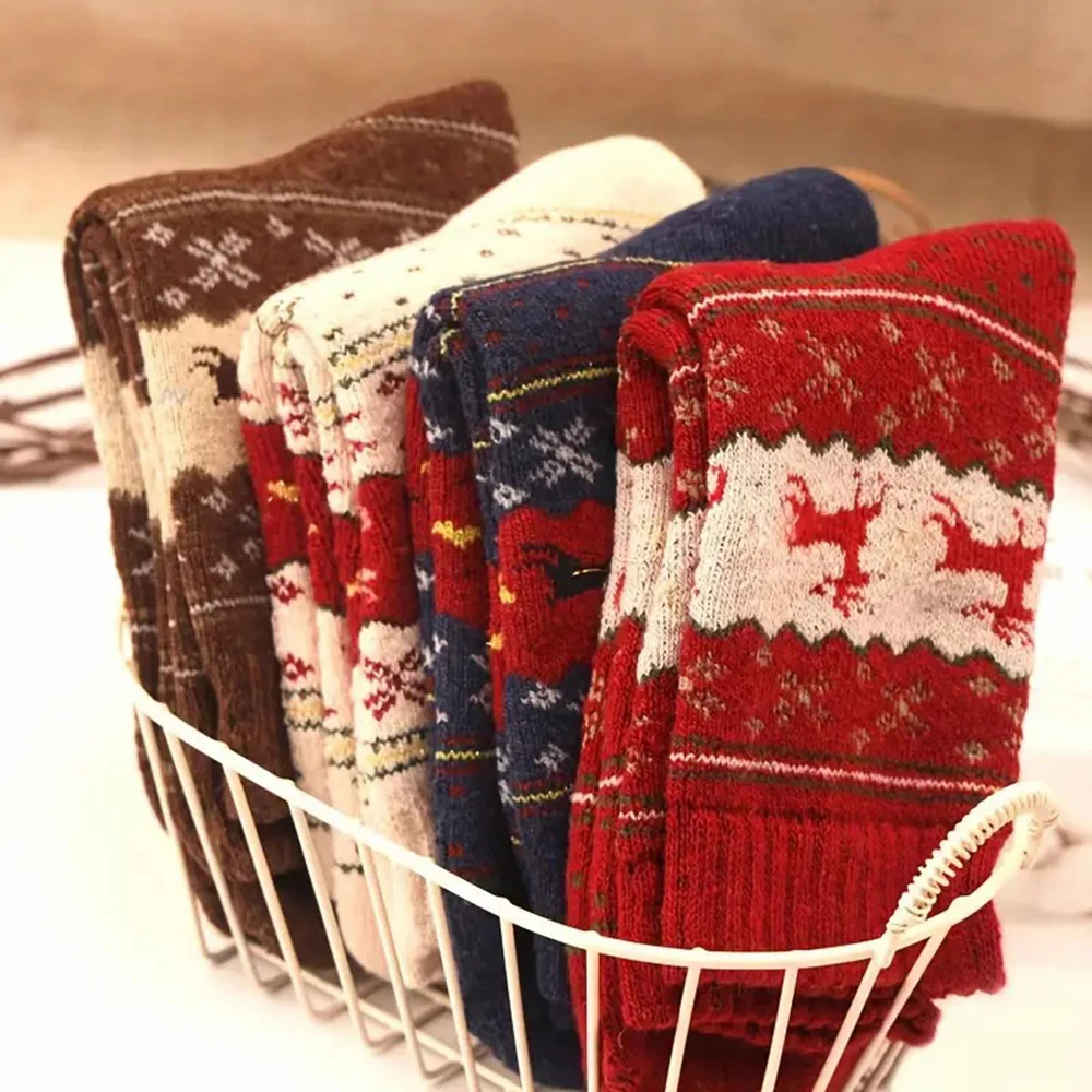 

5/10 Pairs Deer Patterned Women Printed Thick Socks Suitable For Warm Soft Comfortable Christmas Stockings Autumn Winter Socks