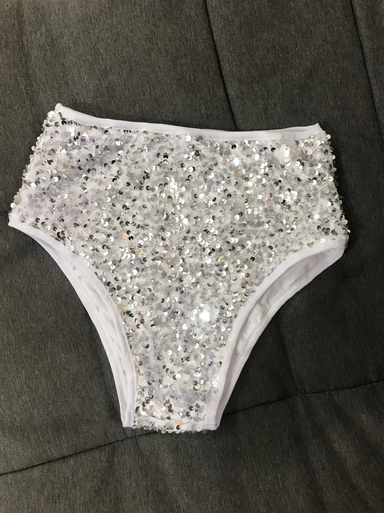 Donne Sexy Nightclub Bar Cantante Gogo Dance Team DS Lead Dance Costume Effetto scenico Pezzo super lucido nella borsa in vita Pantaloncini sui fianchi