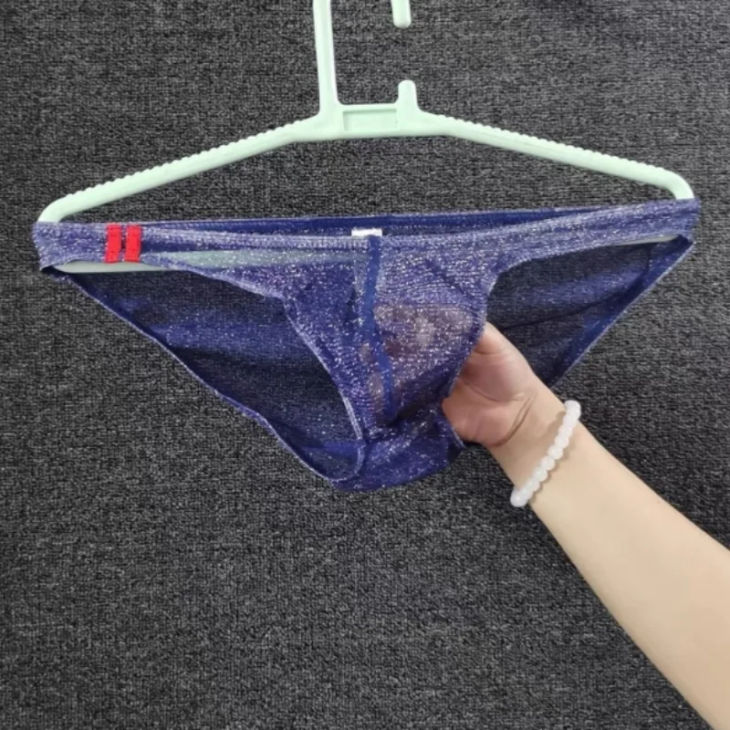 , classic perspective quick-drying briefs, low-rise youth underpants, one piece will be sent on behalf of others.