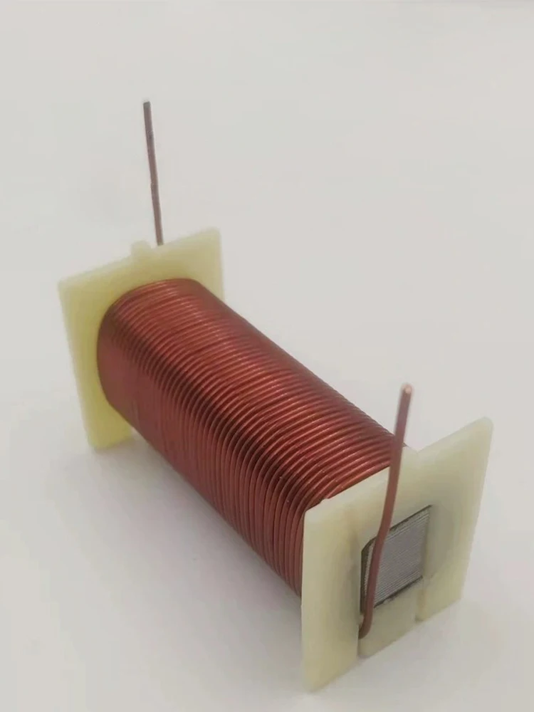Um indutor de quadro quadrado de cobre puro sem oxigênio, circuito crossover diy, indutor de núcleo ron, fio de cobre, fio de bobina diamete1.0