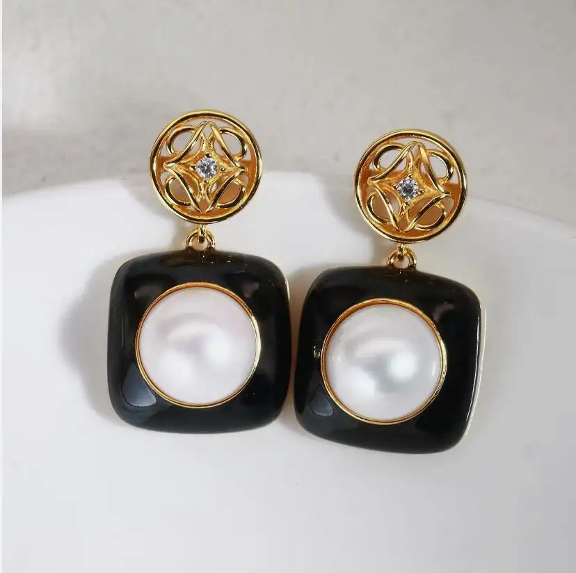 

classic pair of 10-11mm south sea round white pearl dangle earring 925s