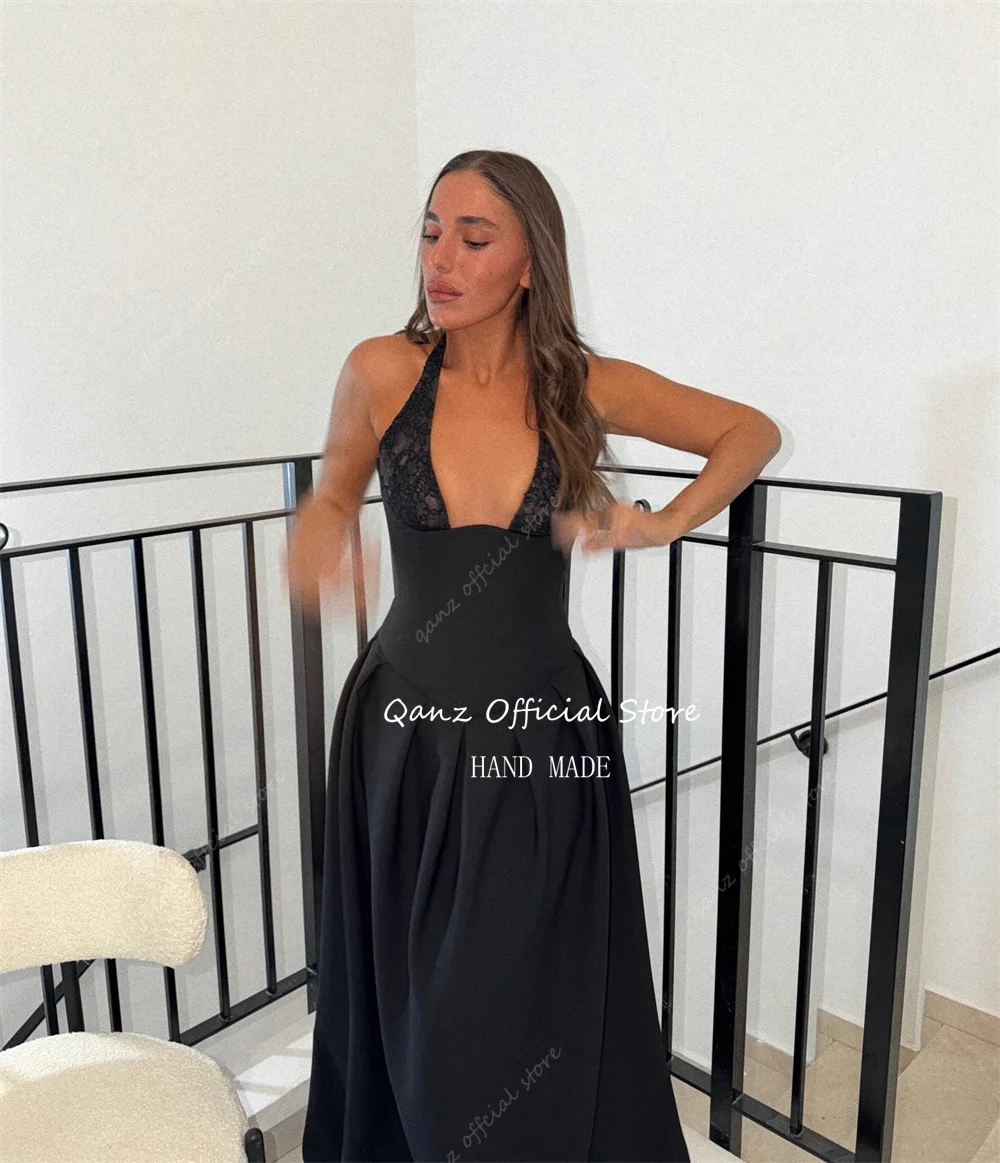 Qanz ブラック ホルターネック プロムドレス サテン ノースリーブ エレガント イブニングドレス ロング Aライン レース ローブ・ド・ソワレ 女性用 カスタマイズ可能