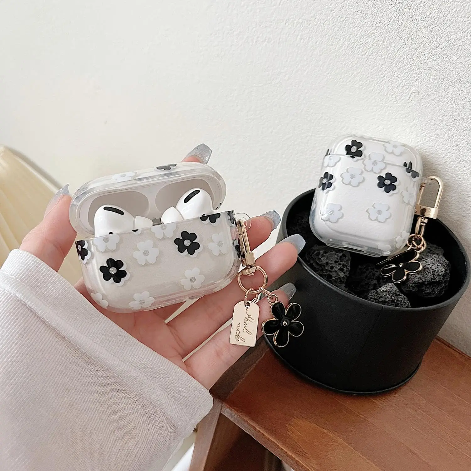 Black Flower For Apple Bluetooth AirPods Pro 2nd Protective Case Transparent Soft Case For Airpods1/2/3 Generation With Keychain