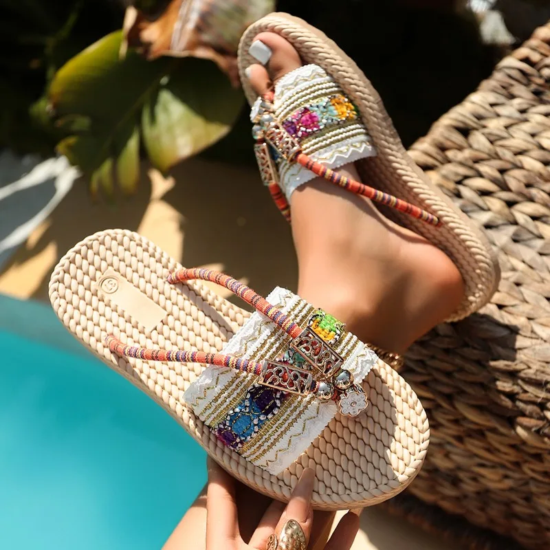 

Женские тапочки, новые летние уличные модные сандалии ручной работы в богемном стиле, женская модная повседневная удобная легкая пляжная обувь