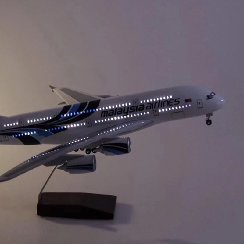 1/160 46CM Airplane Airbus 380 A380 Malaysia Airline Model Light Wheel Diecast Plane Collection Airliner Gift Toys Kids Display