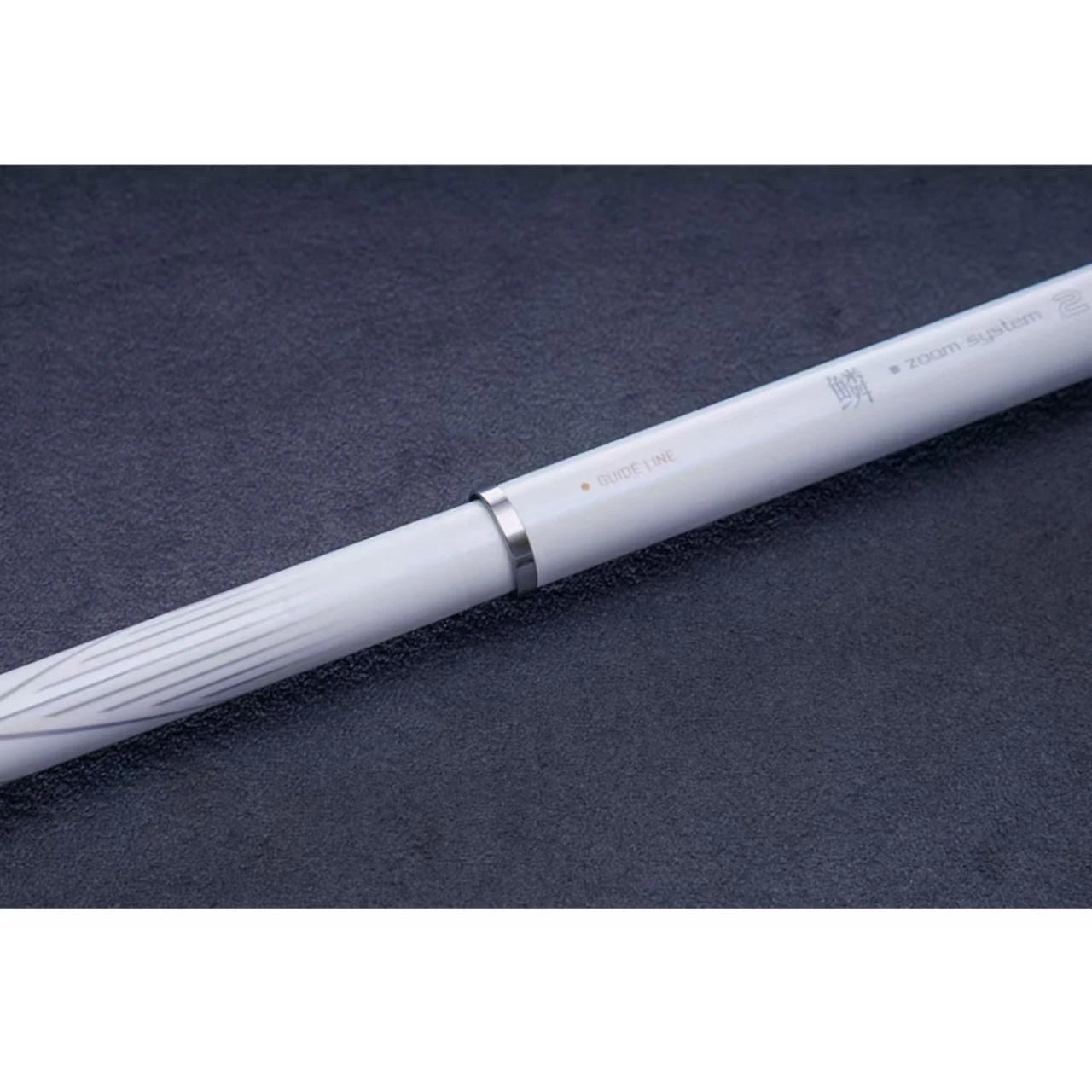 

4.9m Heavy-Duty Carbon Fiber Rock Fishing Rod Telescopic with Fast Action 5-Section