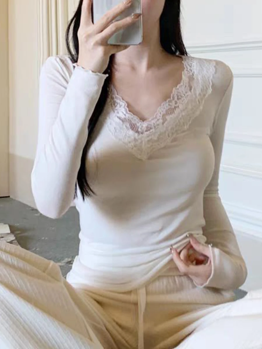 Sweet Lace Trim Long Sleeve T-shirt Woman Summer V-neck Fungus Hem Slim Tees Top Casual Simple All-match Basic Cute Tops Tshirts