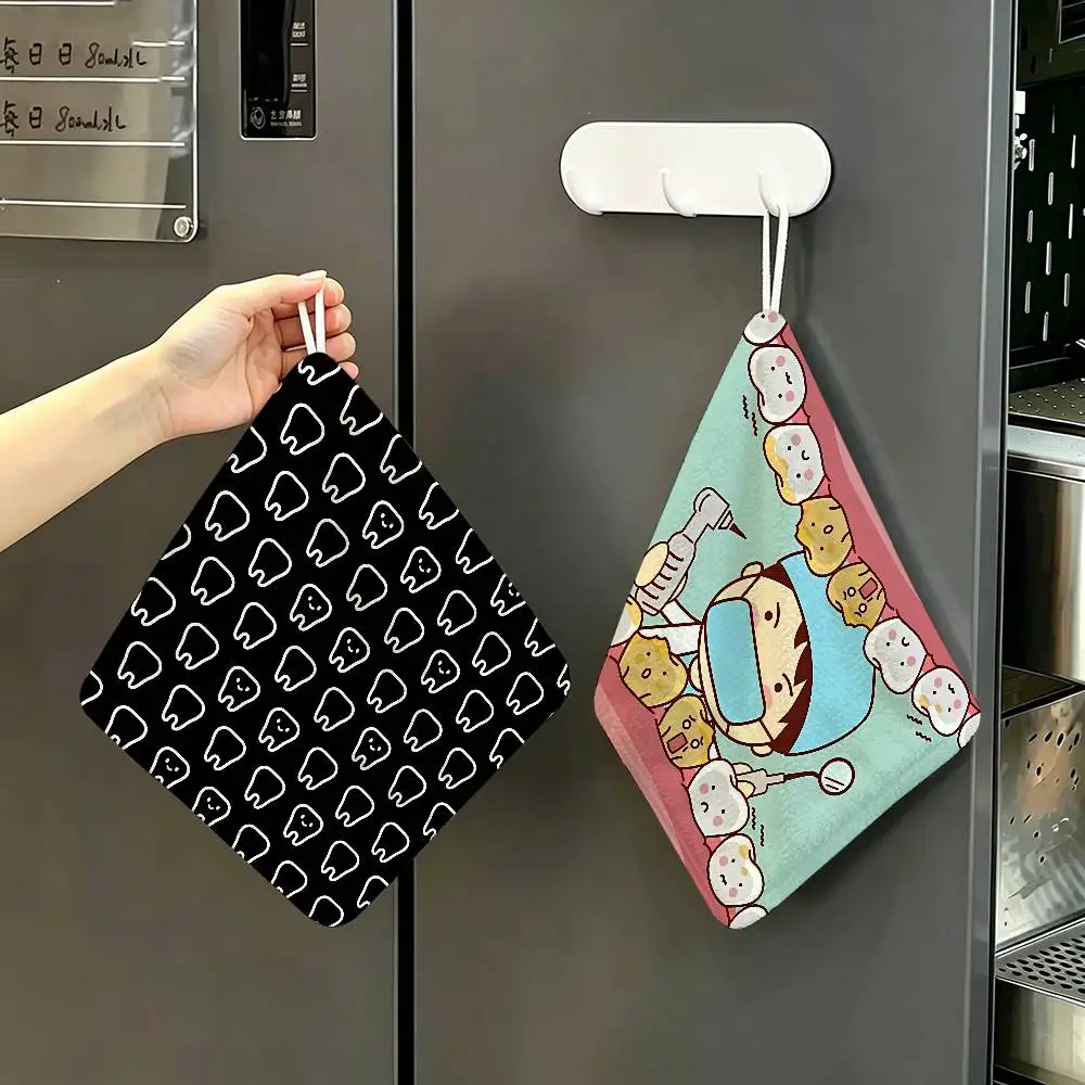 The Dentist Tooth Household Hanging Towel, Polyester Cotton Hand Wiping Towel, Sturdy for Bathroom Bedroom