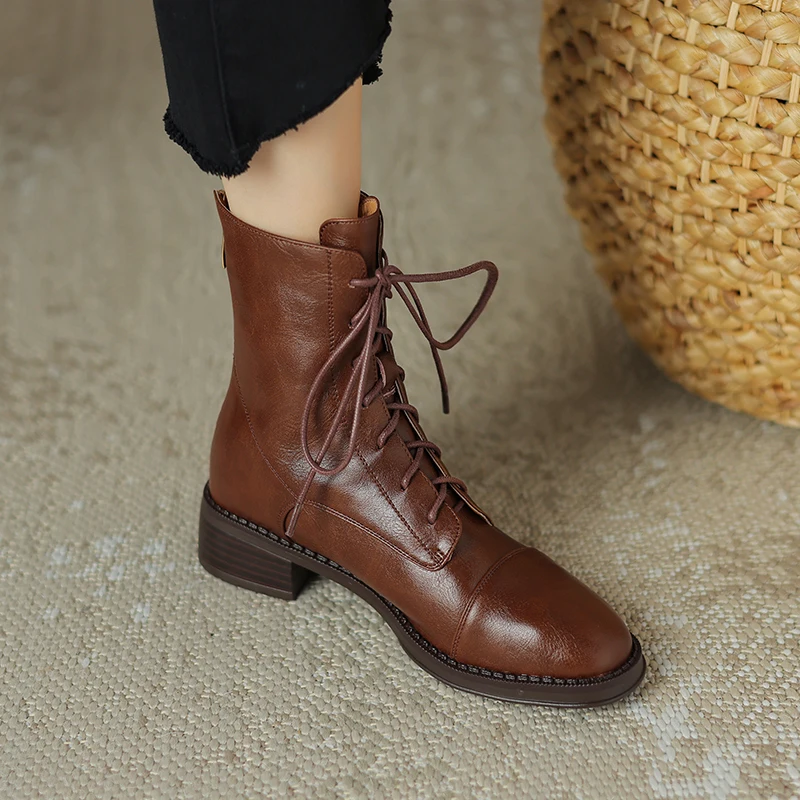 2024 Winter Retro Women Boots Lace Up Chelsea Boots Round Toe Women Shoes Short Boots Genuine Leather Ankle Boots Western Boots