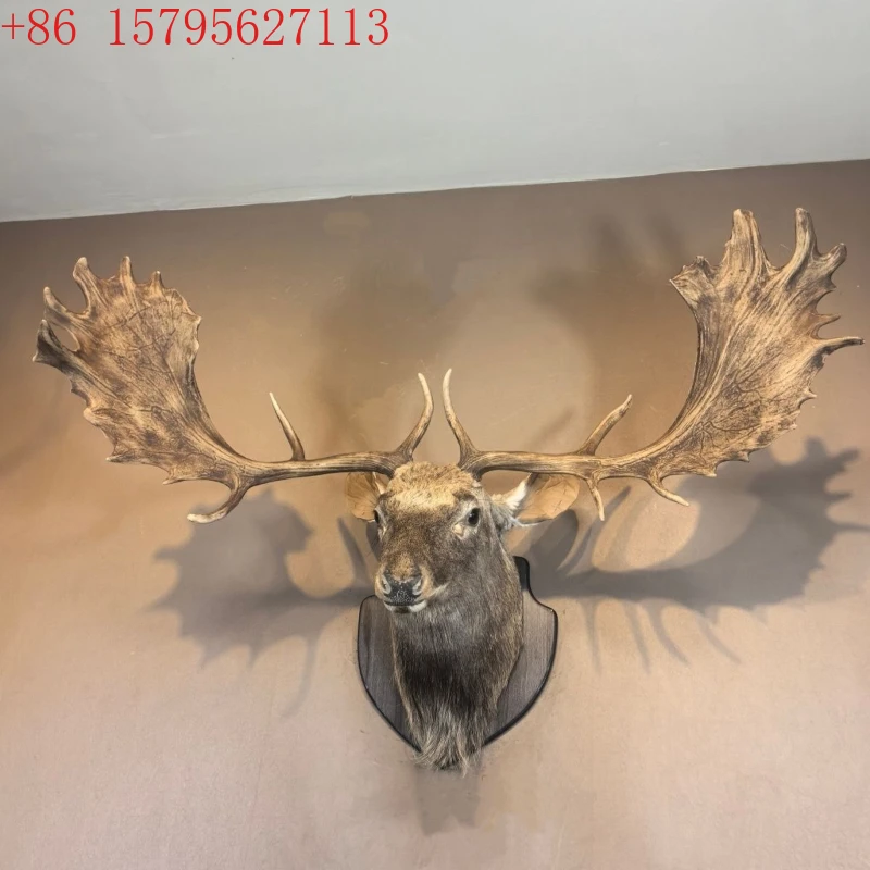 Deer head wall decoration real deer head craft resin horn American creative living room background wall bar Nordic entrance