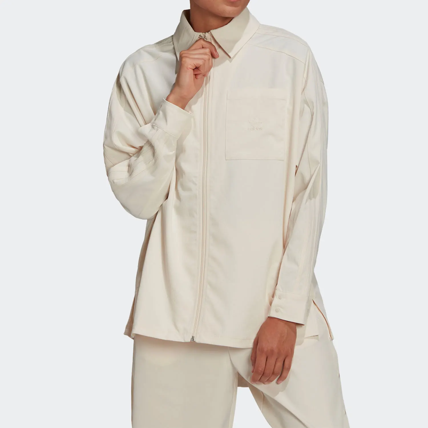 

Adidas genuine Originals Women's New Season Shirt HF2011