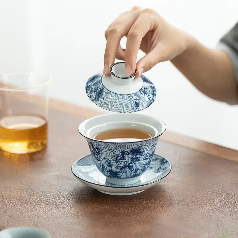 Retro Blue and White Porcelain in Glaze Decoration, High Temperature Fired Ceramic Gaiwan, Kung Fu Tea Set, Brewing Household