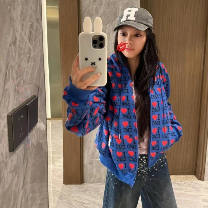 

Американская винтажная верхняя одежда на молнии с буквенным узором и длинными рукавами, однотонная модная карманная субкультура, повседневная одежда с капюшоном, осень 2023 г.