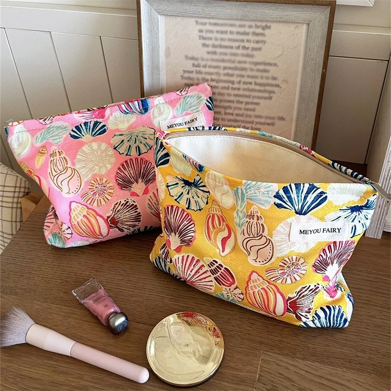Travel Makeup Bag Colorful Conch Shell PatternZipper Cosmetic Pouch Women Beach Trip Lipstick Skincare Storage Purse