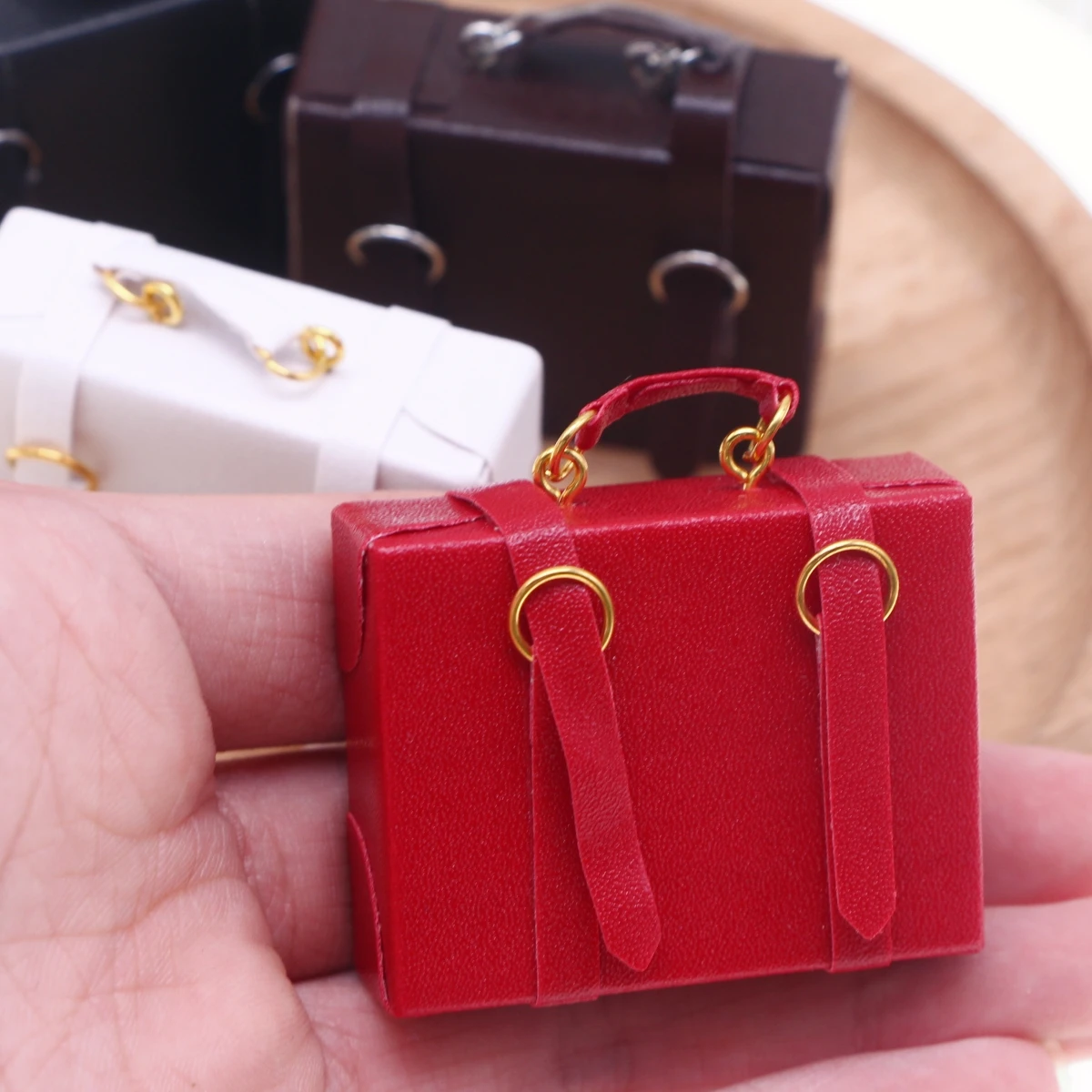 1Pcs Dollhouse Miniature Wooden Furniture Travel Trunk Suitcase Luggage Briefcase Small Keepsake Box Case Model Can Open Close
