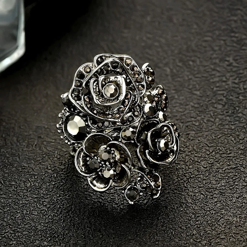 Creative Ancient Silver Color Black Rose Flower Crystal Rhinestone Zircon Female Ring for Women Party Jewelry Hand Accessories