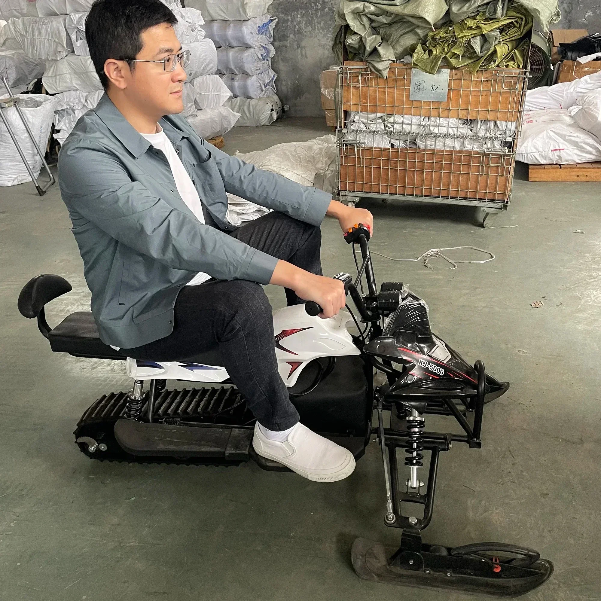 

Factory Promo Customized Hot Sale Snowmobile Kids Snow Racer Snowscooter for Sale