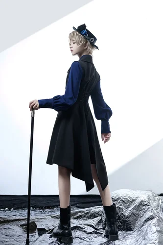 Imagen 2 del producto Preorden Ouji Lolita Vintage Lolita negra y azul, chaleco largo del Principito de la Edad Media de Princess Chronicles