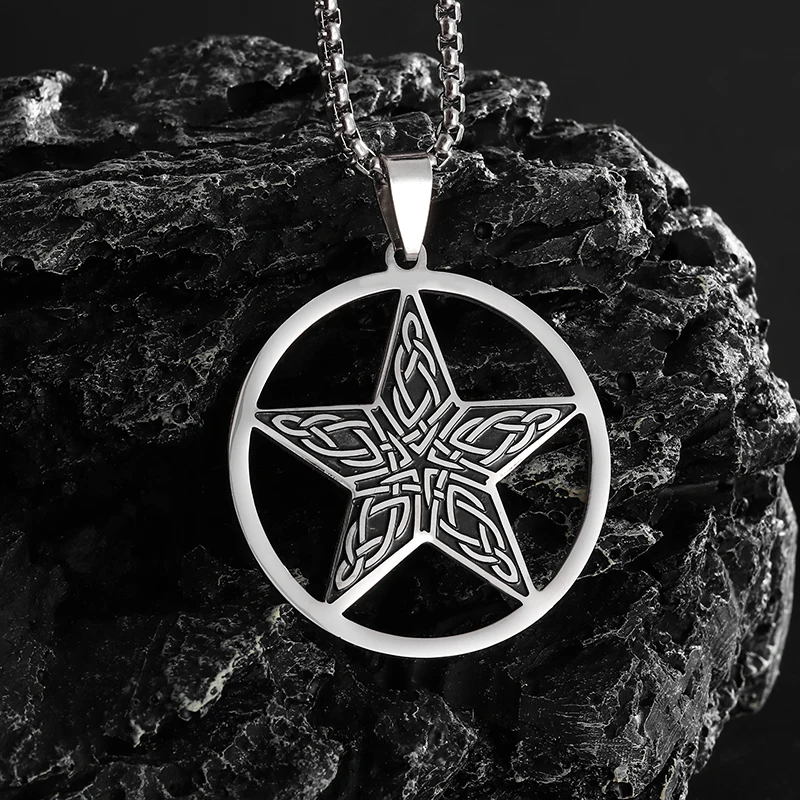 Vintage Stainless Steel Irish Pentagonal Star Medal Pendant Necklace for Men Women Religious Celtic Lucky Jewelry Accessories