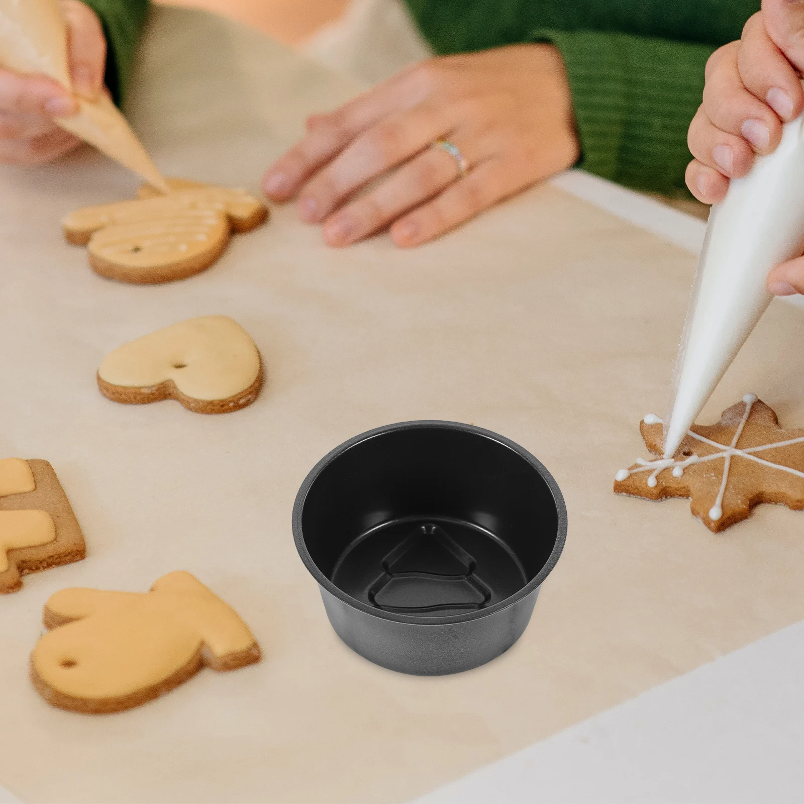 

6pcs Round Carbon Steel Cake Molds Non Stick Xmas Baking Pans Mini Heightened Dessert Tools Pudding Jellies Tart Mold
