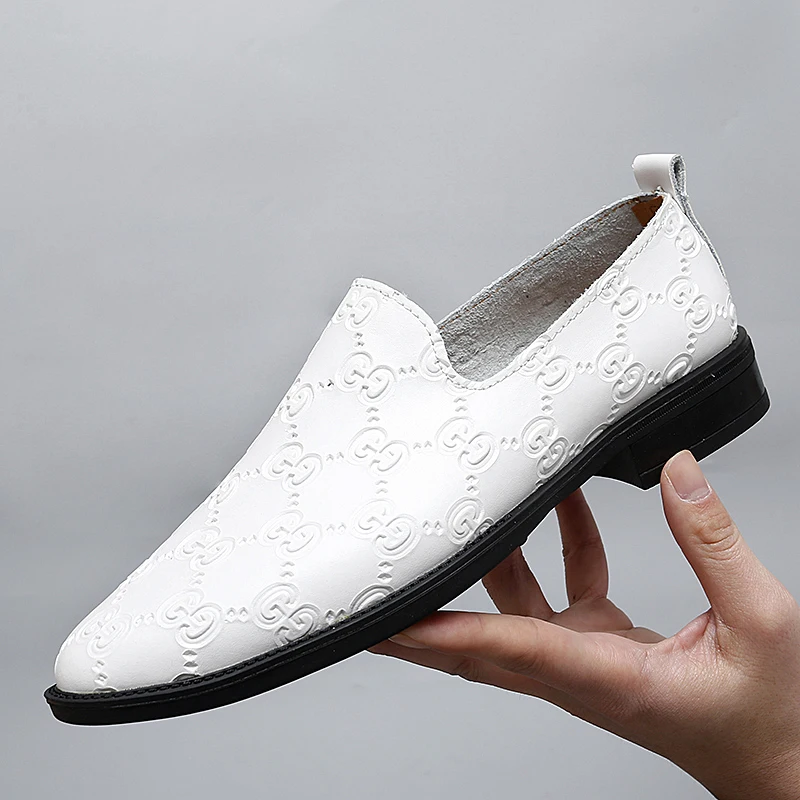 

High End Embossed Men Loafers Suitable for Spring Wear Lightweight Comfortable Stylish Fitted Oversized (36-48) Lazy Shoes