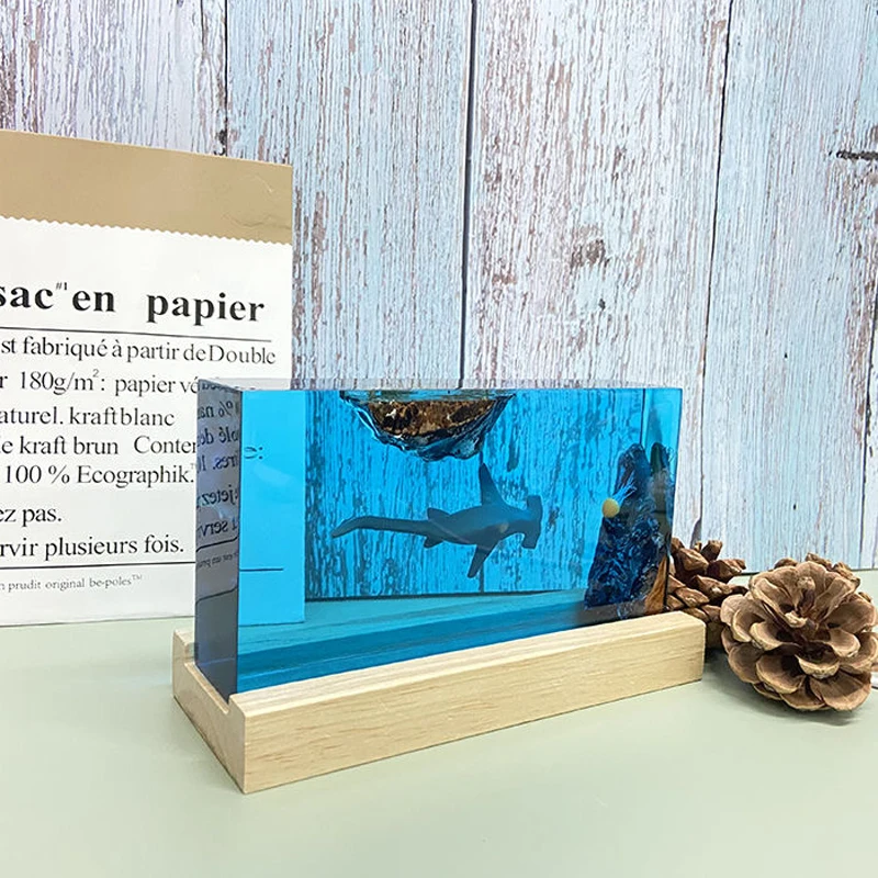 Veilleuse en résine sur le thème du requin épineux, lampe de table créative, décoration d'art, chargement USB, mystérieux, Deep Sea Organism