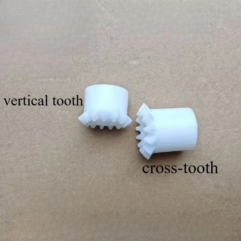 1Pcs Plastic Gears Fittings New Part Beater Rod Replacements for Ice Slush Machines Snow Juice view 3