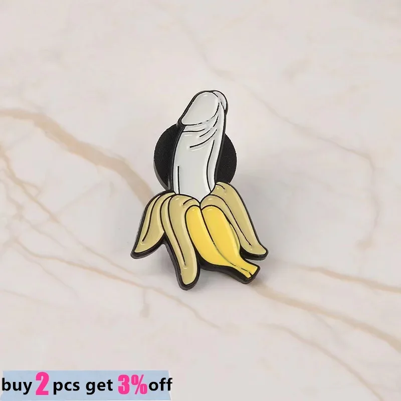 Wholesale Banana Enamel Pins Cartoon Fruit Brooche Badge Lapel Pins Buckle Clothes Funny Jeans Cap  Jewelry Gifts for Friends