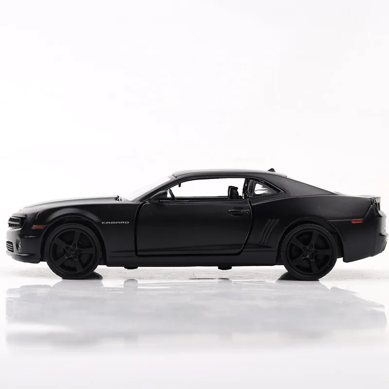 1/36 Chevrolet Camaro Alloy Diecast Car Model Toy 2 Doors Opened Pull Back Cars Birthday Gifts For Children Adult Collections