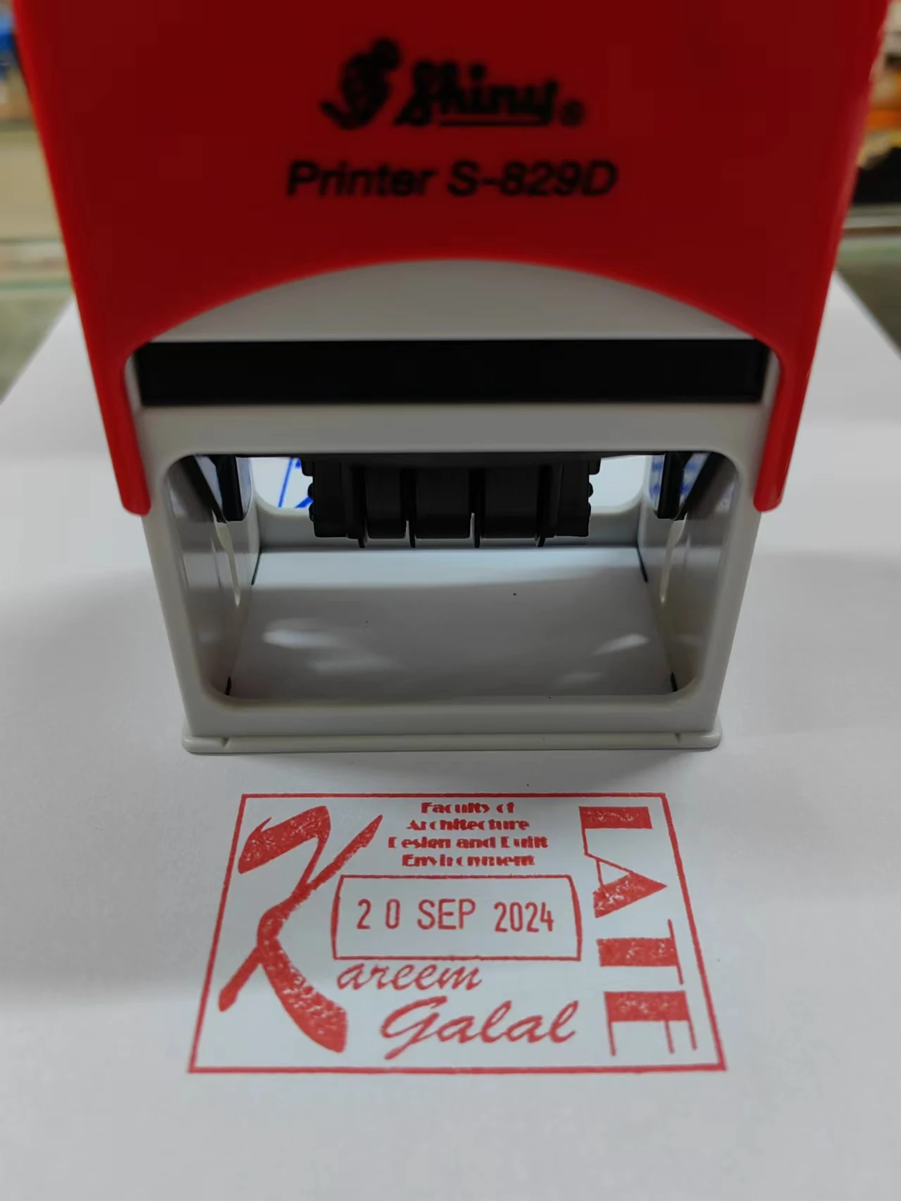 ختم تاريخ مصنوع حسب الطلب من العلامة التجارية Xinli ، حبر خلفي قابل للتعديل ، نوع الضغط ، طباعة قلاب ، لامعة ، تايوان ، من