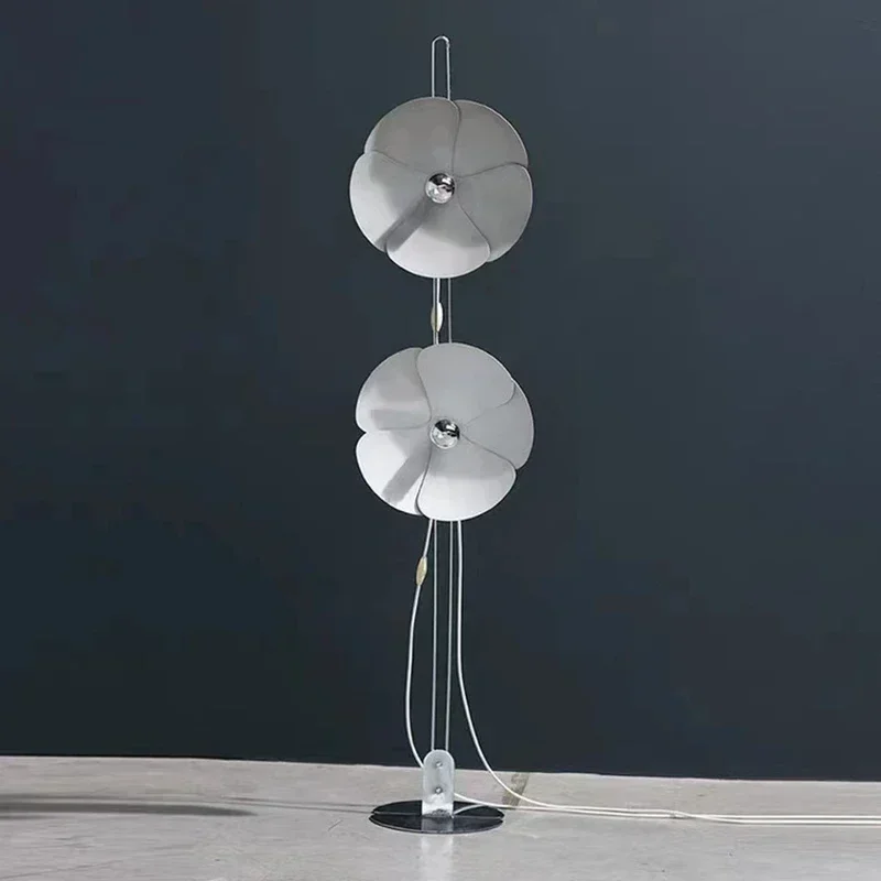 Nordic Light Luxury Atmosphere Floor Lamp for Living Room Petal Designer Study Design Bedroom Floor Lamp