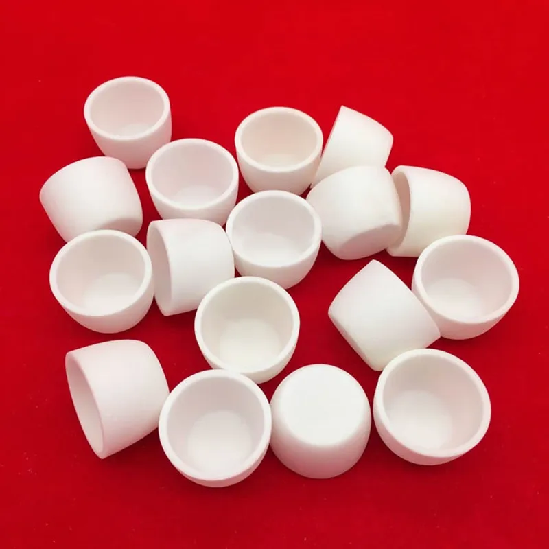 3ml 5ml 15ml 20ml 30ml 40ml Alumina Crucible 99% Pure Al2O3 Arc-shaped Common Type Alumina (Corundum) Ceramic Smelting Crucible