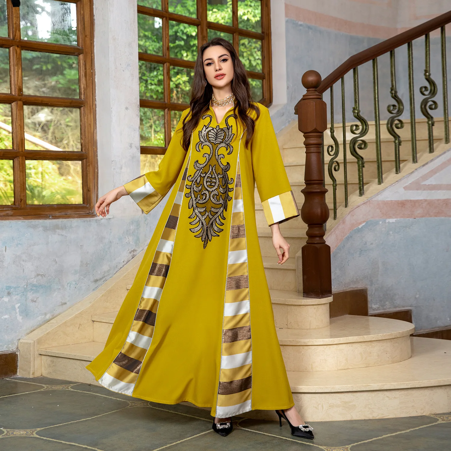 

Luxury Embroidery Sequins Muslim Women Long Dress Caftan Moroccan Jalabiya Islamic Evening Party Gown Turkey Eid Abaya Ramadan