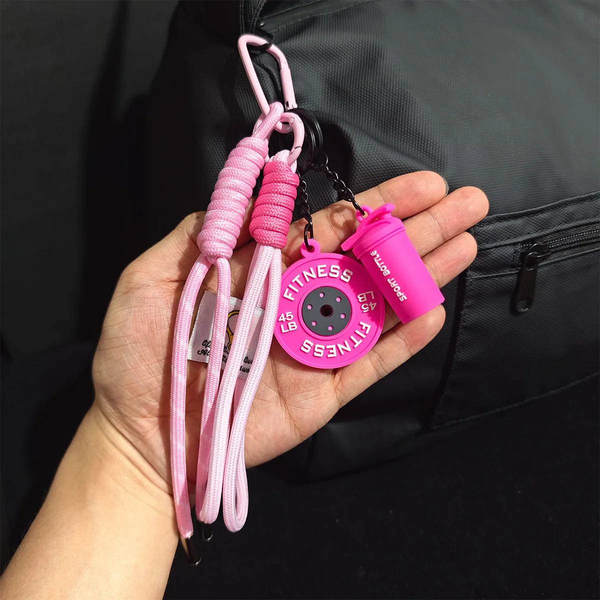 Premium Fitness Keychain D-shaped Buckle For Gym Lovers Sport Enthusiasts Workout Bag Water Bottle Accessory 3D PVC Rope Pendent